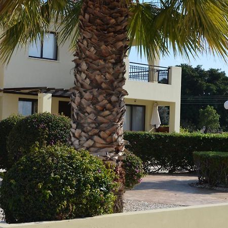 Faros Beach Apartment A102 Paphos Exterior foto